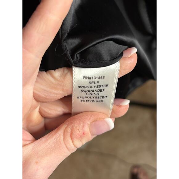 Vici Black Velvet Blazer Tuxedo Jacket NEW Size small 4-8 MSRP $198 - Picture 9 of 9